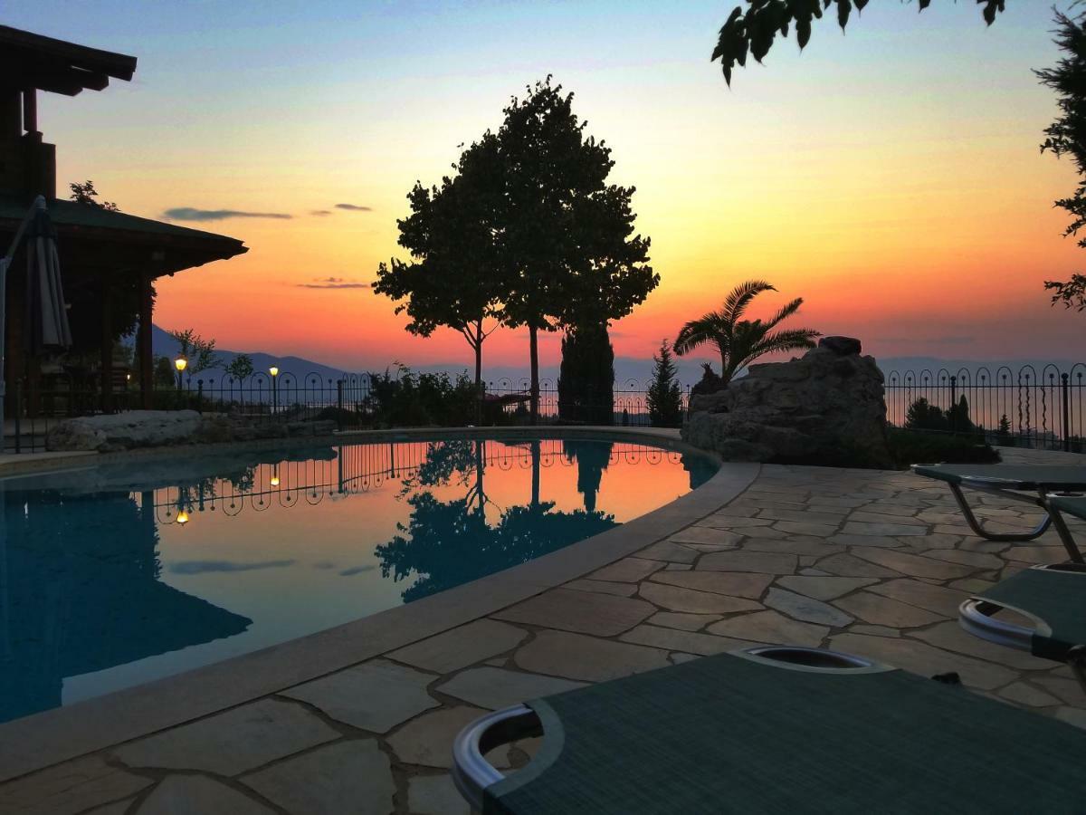 Luxury Wooden With Pool, The Nest Willa Kato Korakiana
